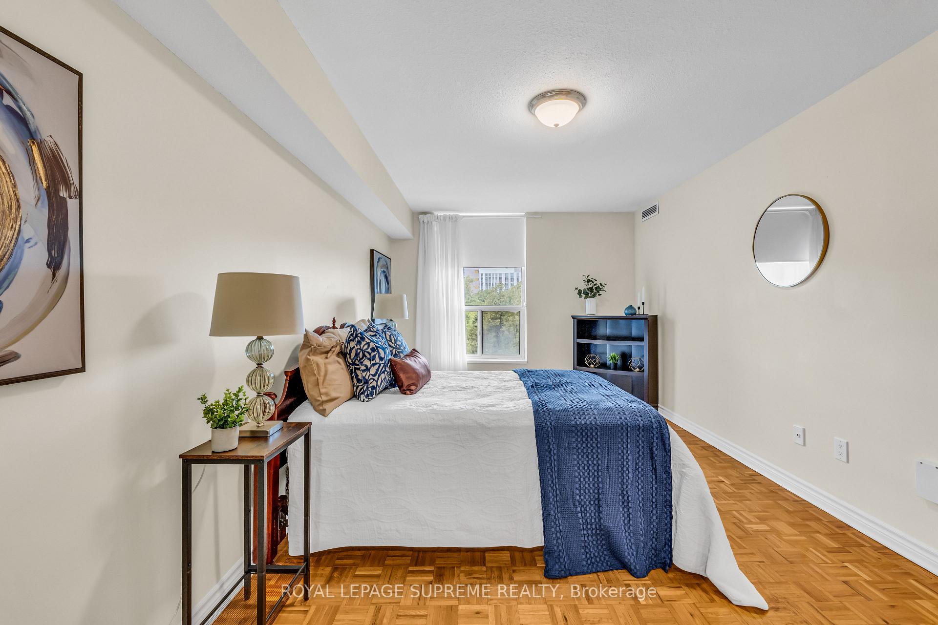 85 Emmett Avenue 610, Toronto W04 Unit: 610