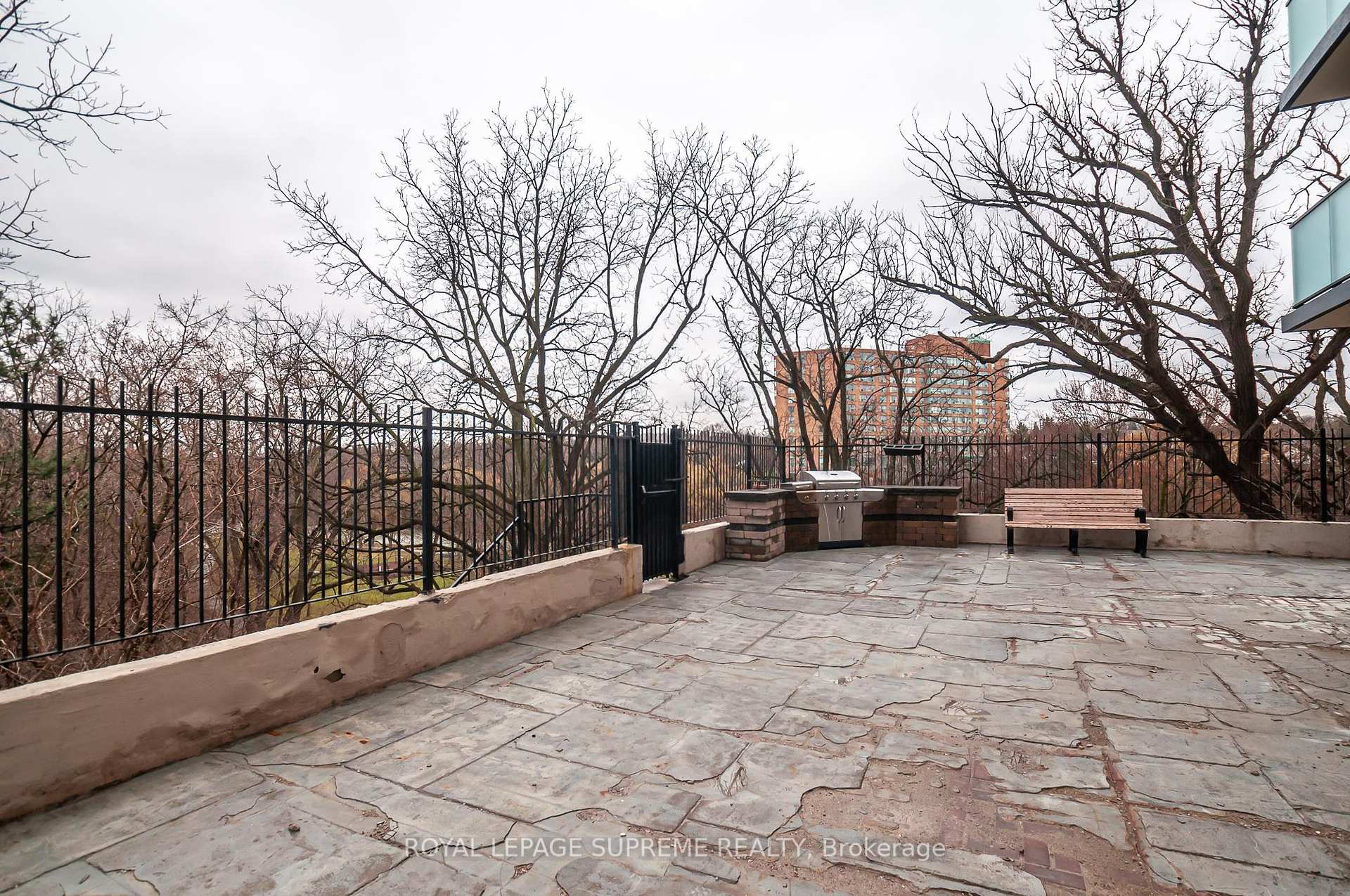 2130 Weston Road 501, Toronto W04 Unit: 501
