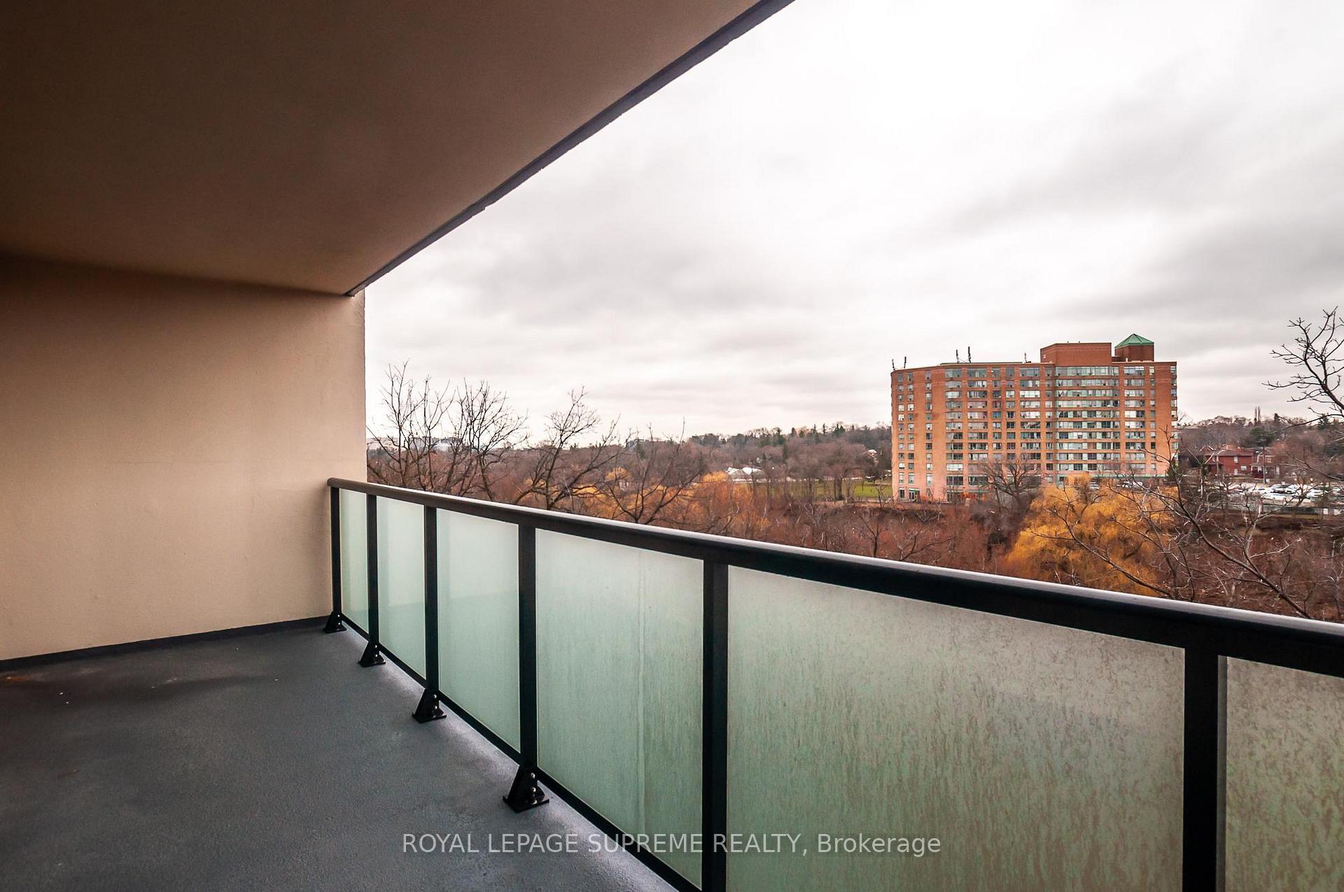 2130 Weston Road 501, Toronto W04 Unit: 501