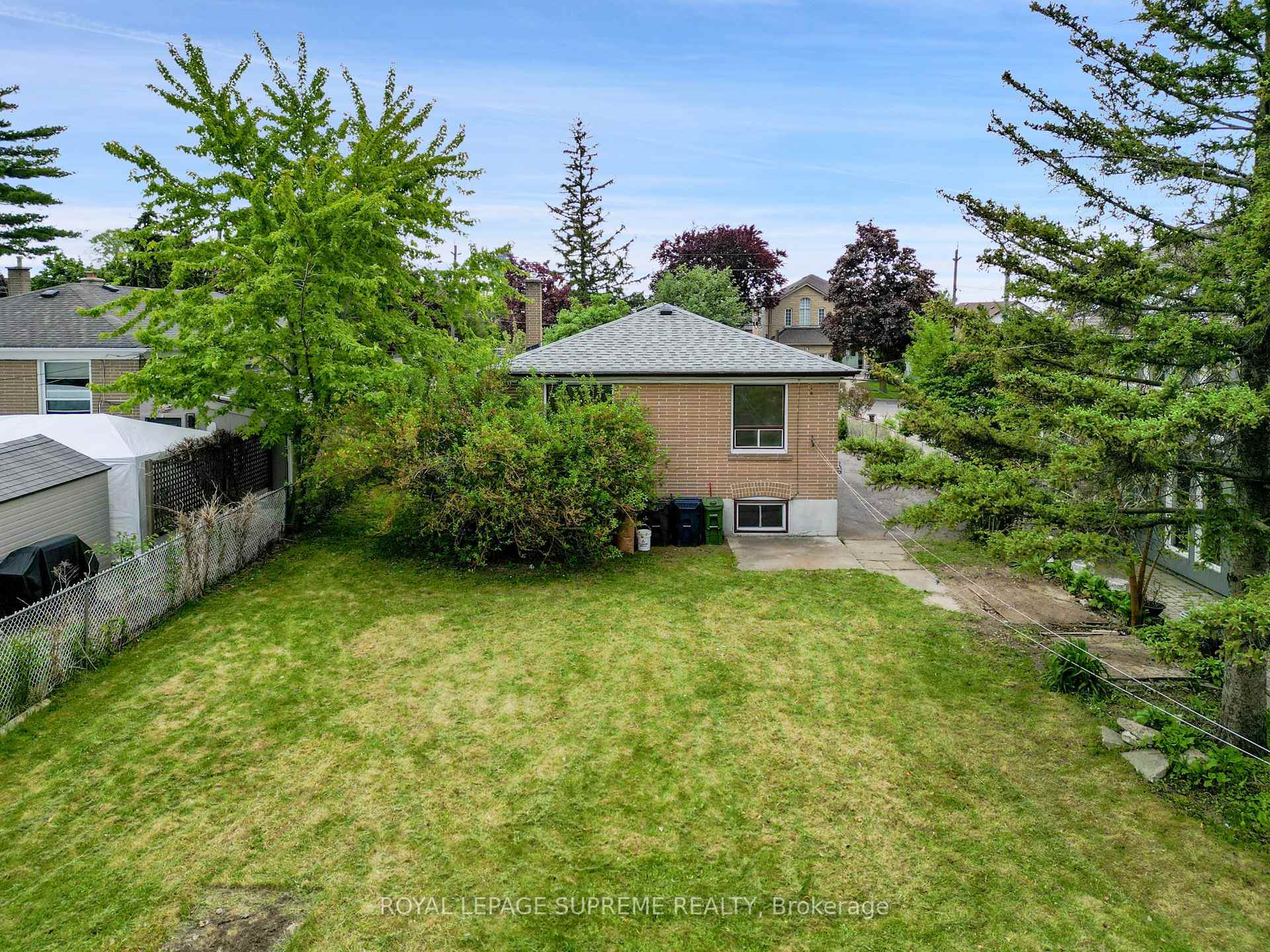 40 Cartwright Avenue, Toronto W04