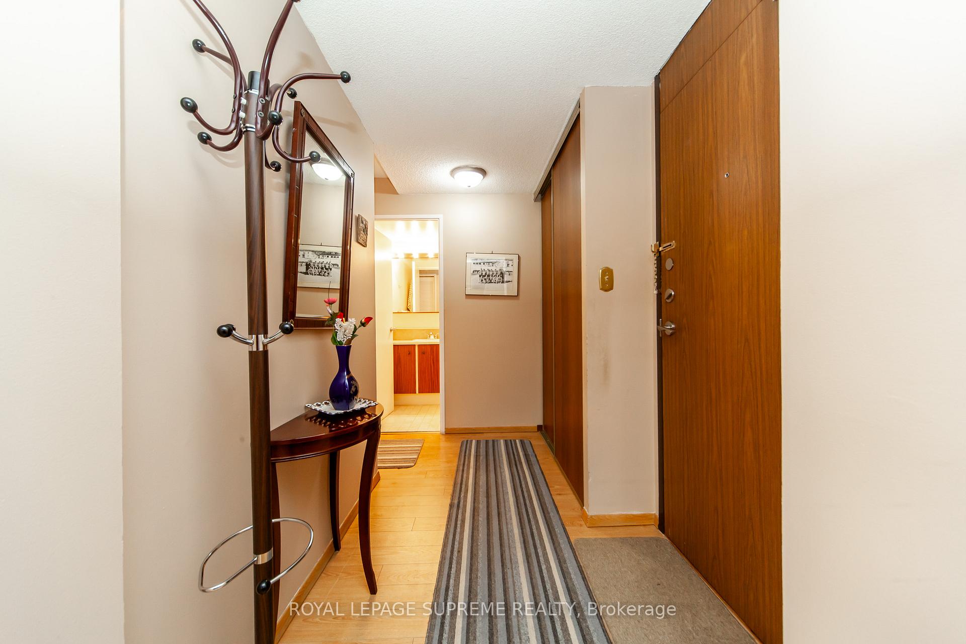 270 Scarlett Road 205