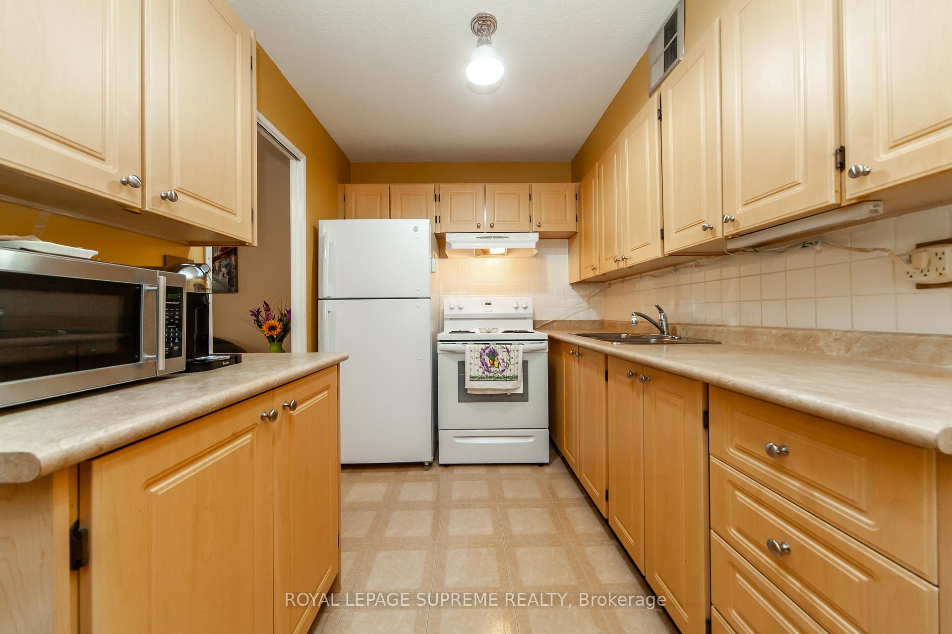 270 Scarlett Road 205