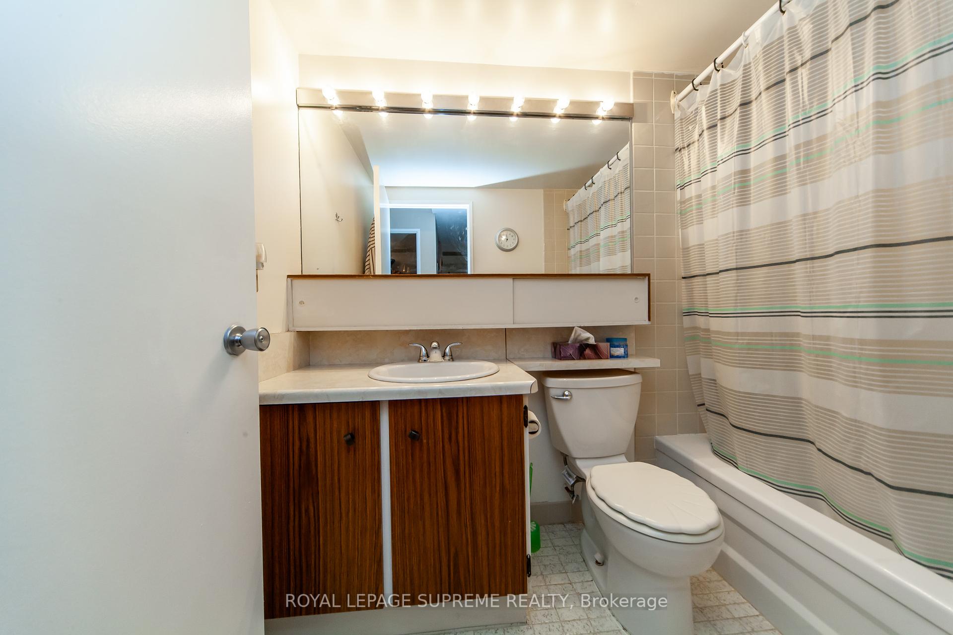 270 Scarlett Road 205