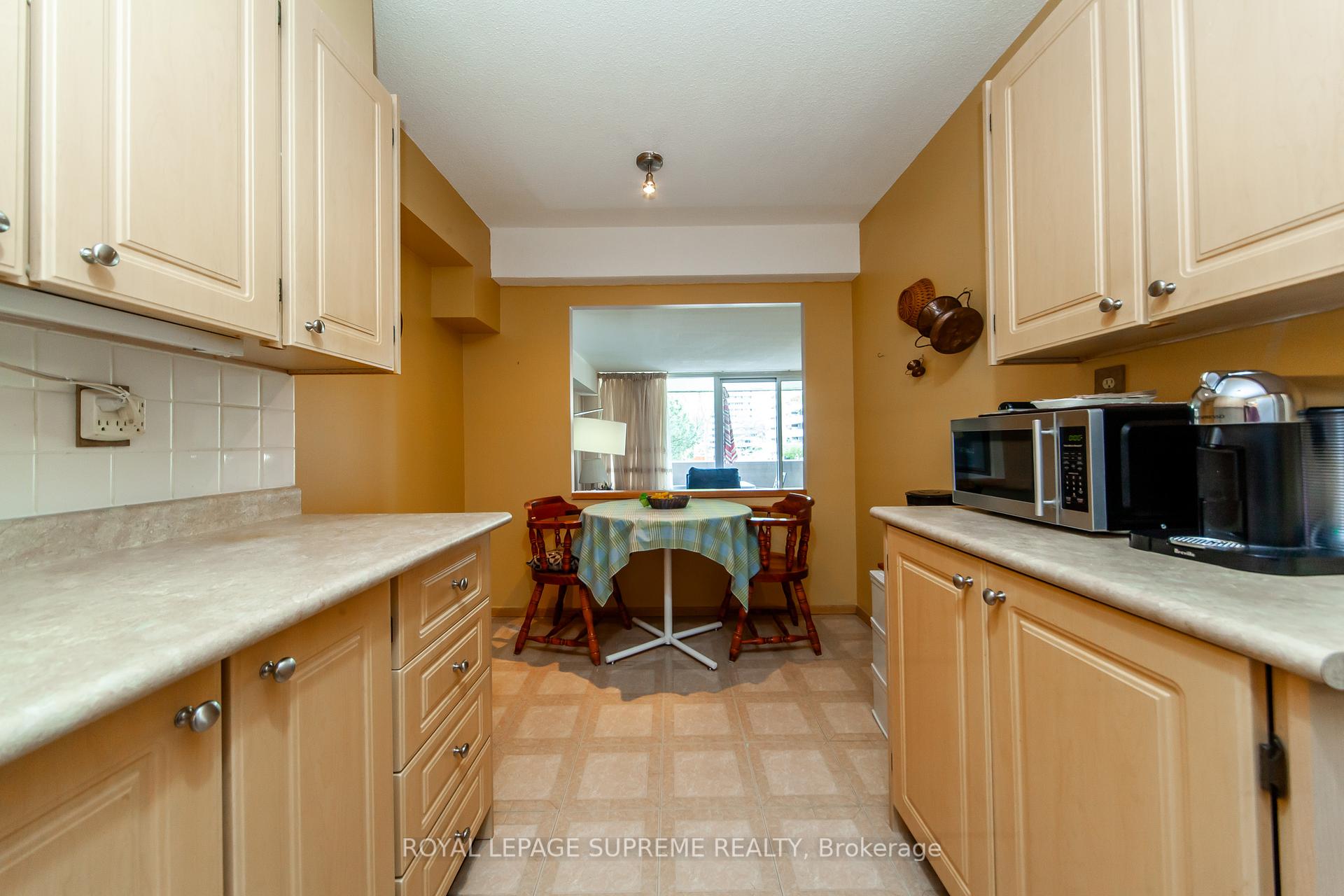 270 Scarlett Road 205