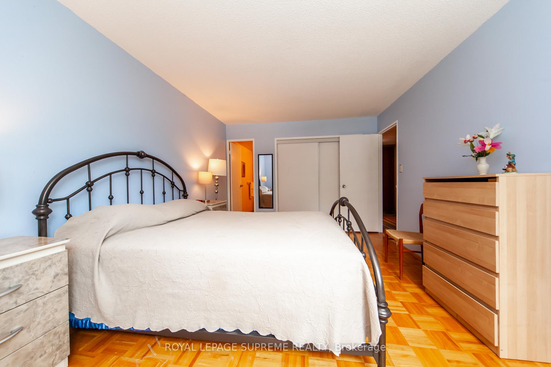 270 Scarlett Road 205