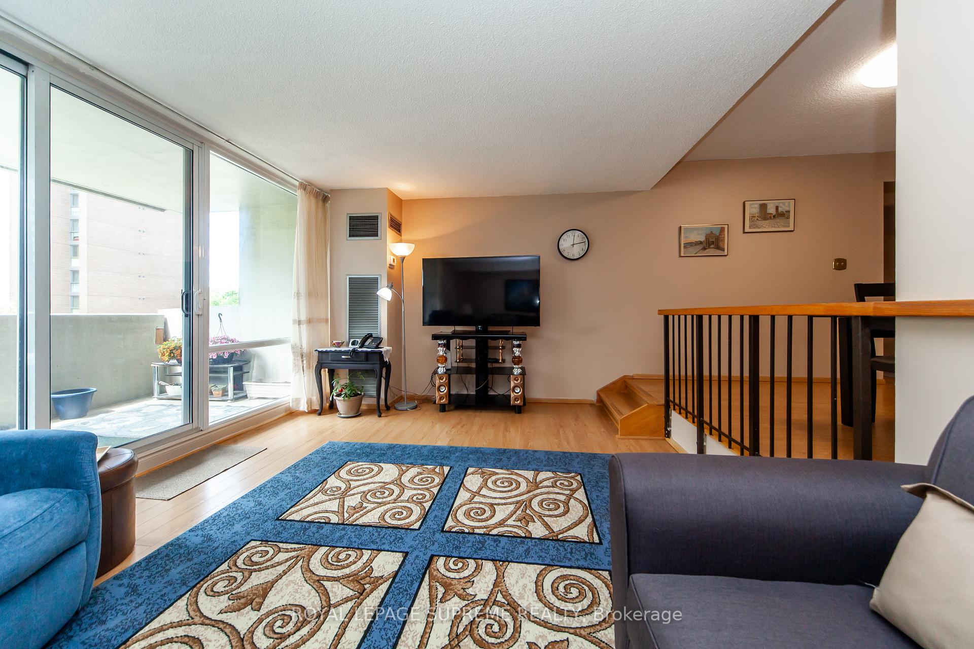 270 Scarlett Road 205