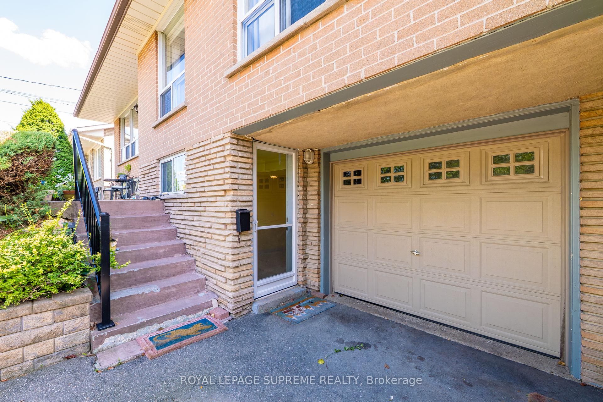 75 Windhill Crescent