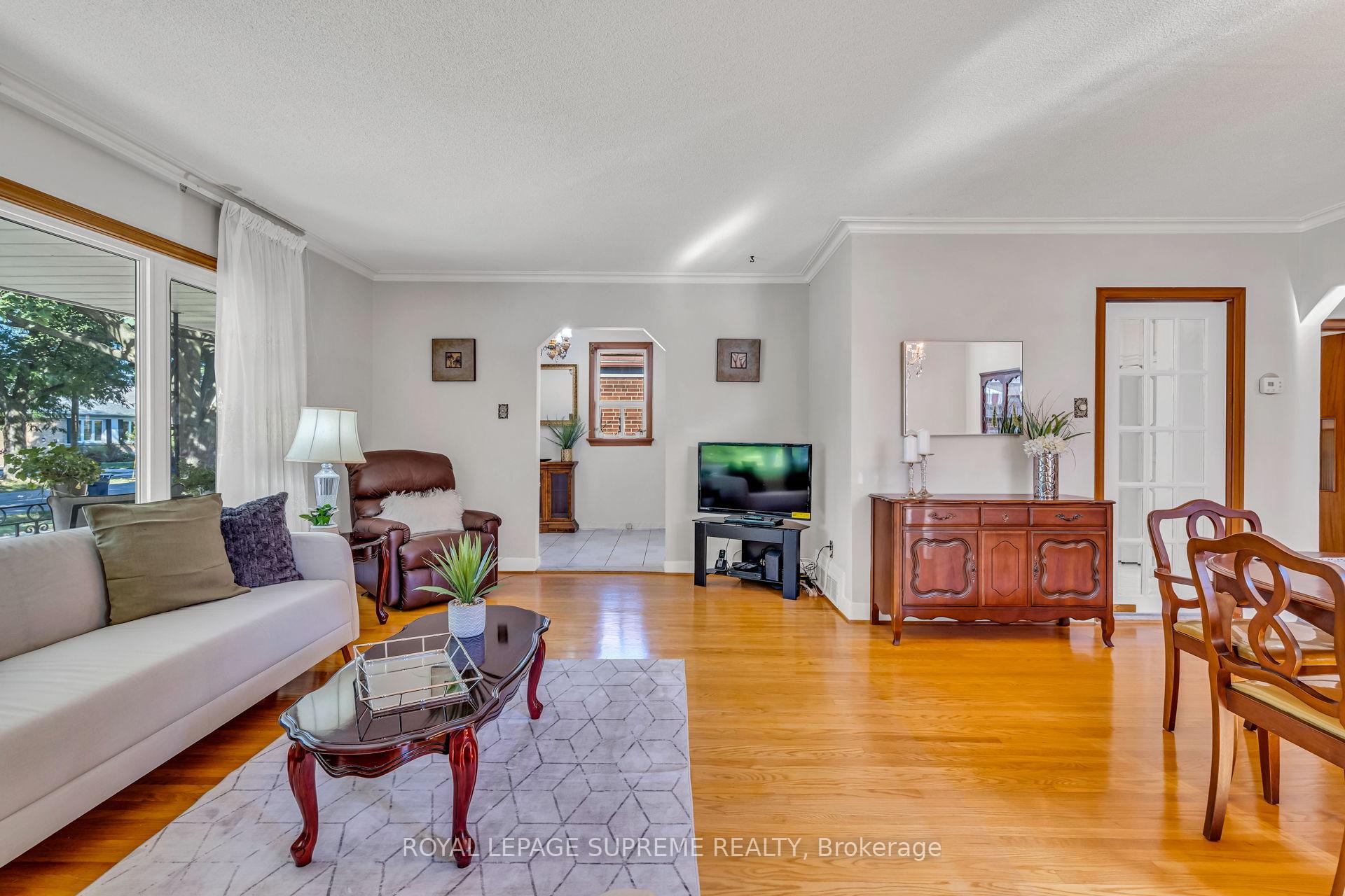 7 Velma Drive