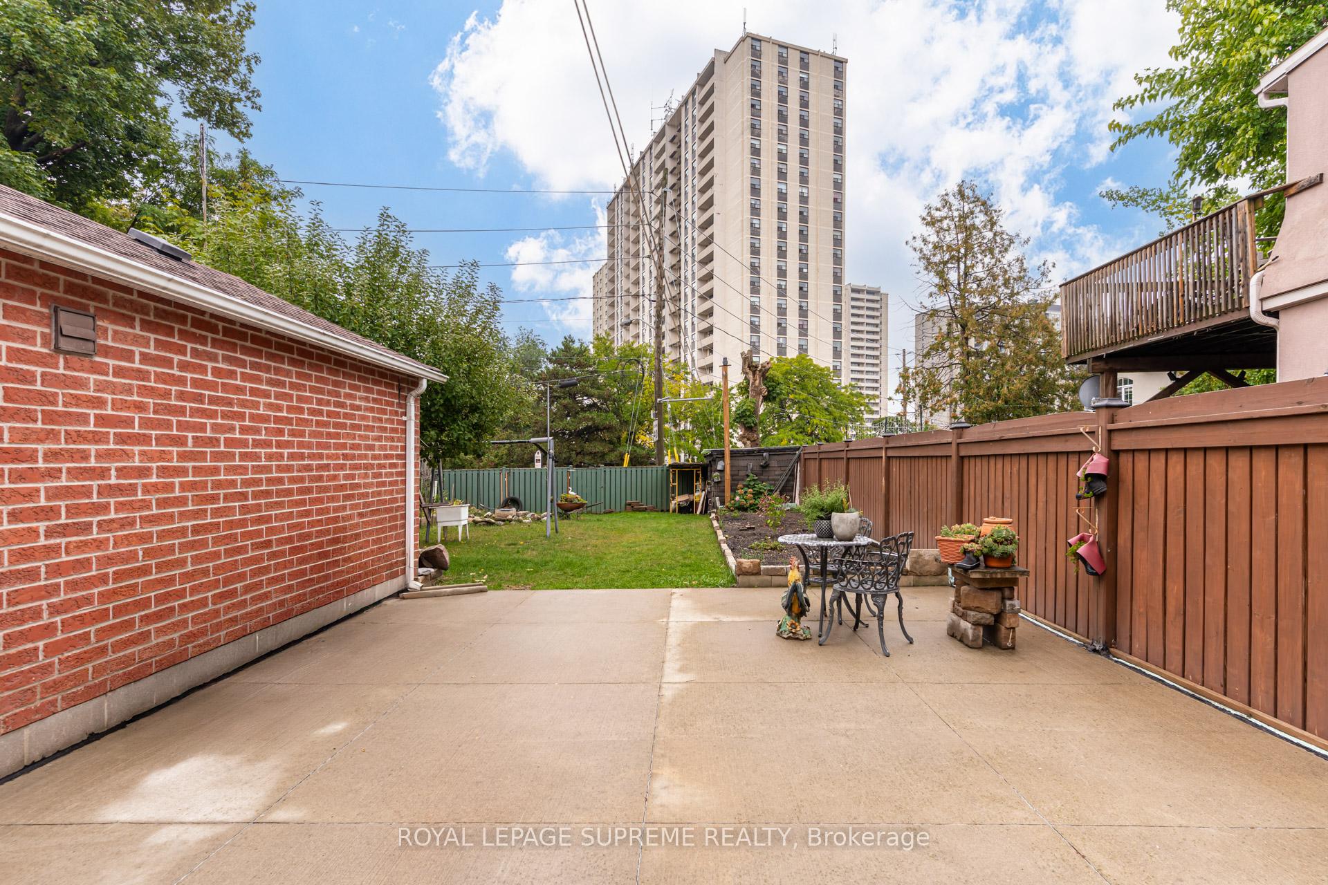 59 Buttonwood Avenue