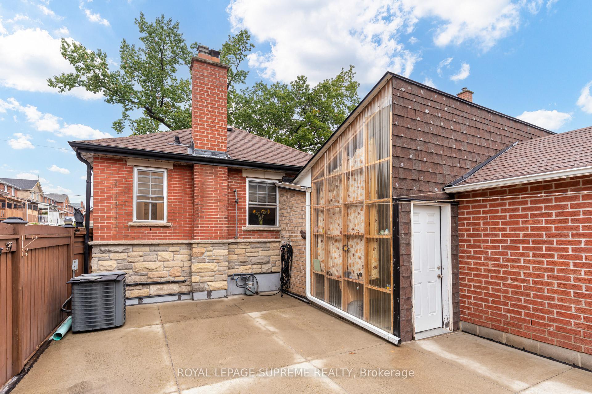 59 Buttonwood Avenue