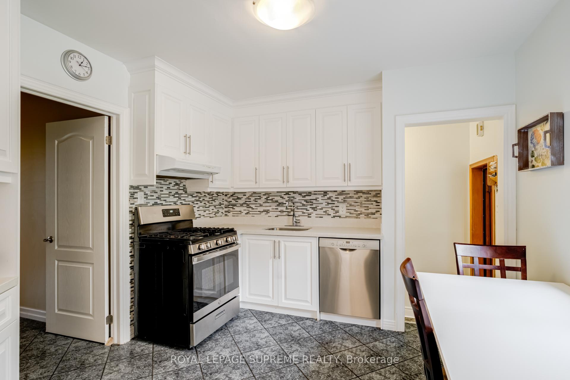 59 Buttonwood Avenue