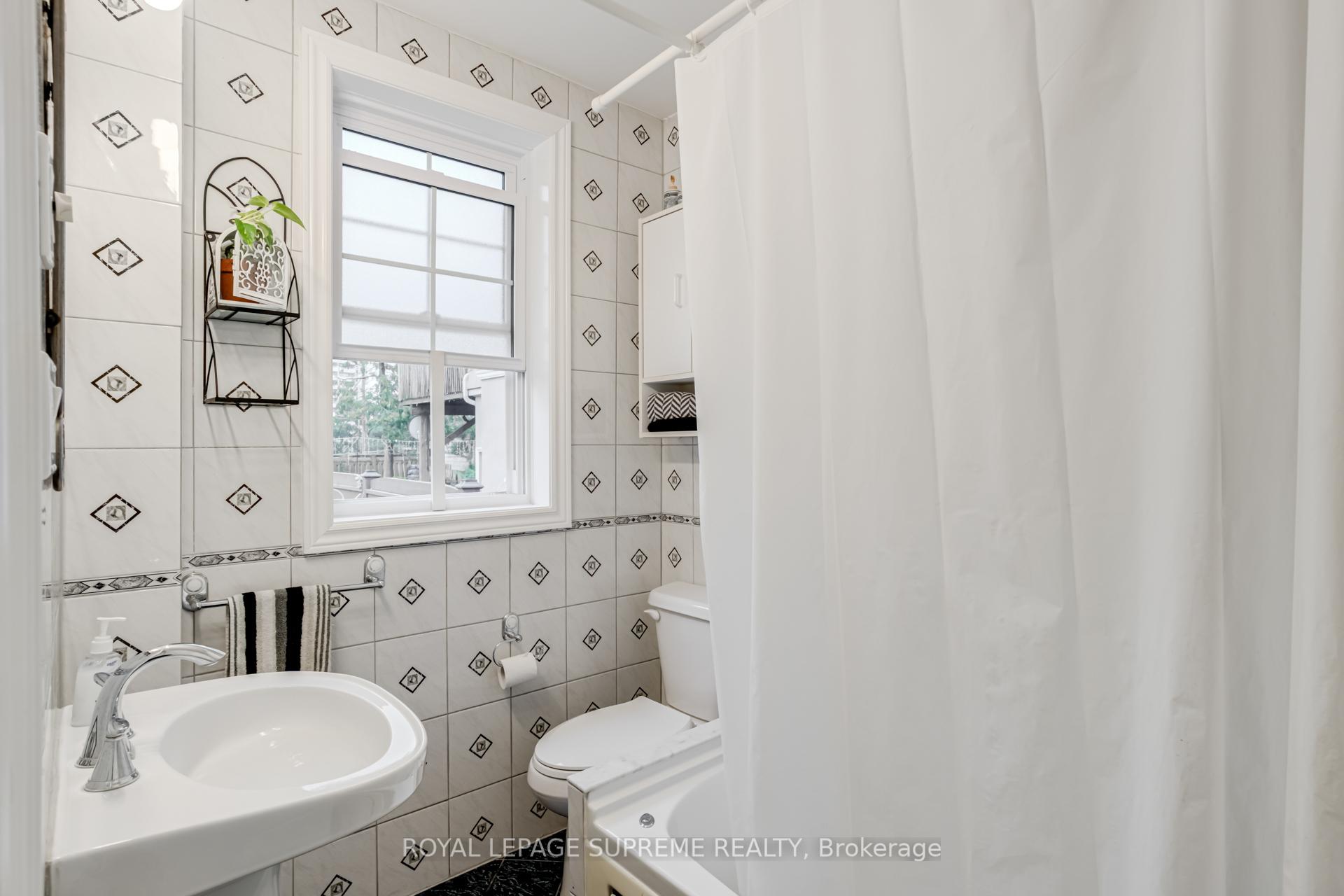 59 Buttonwood Avenue