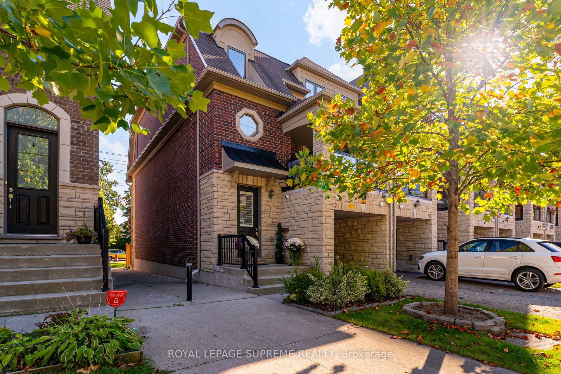 53 Dryden Way