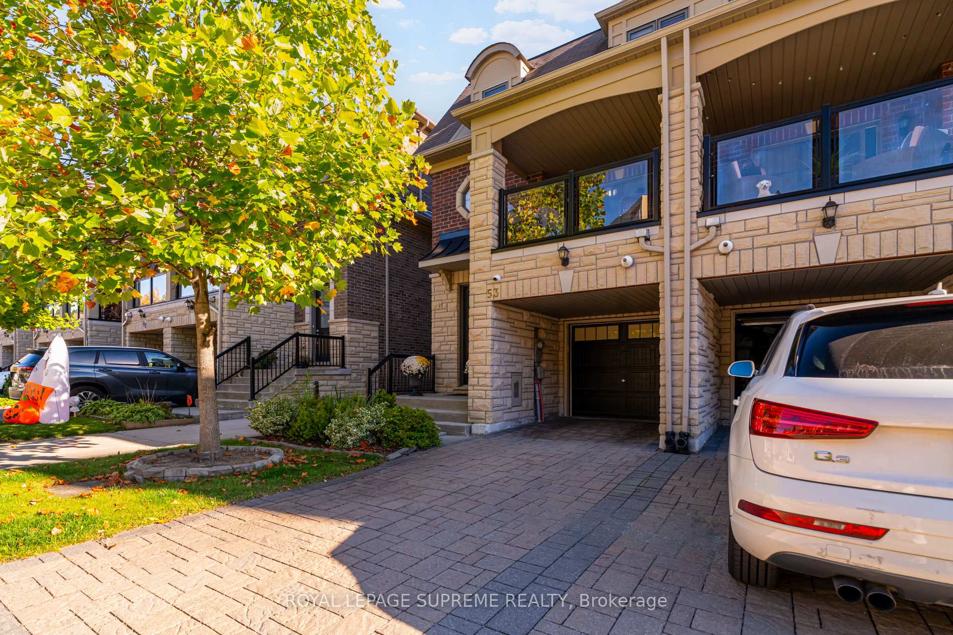 53 Dryden Way