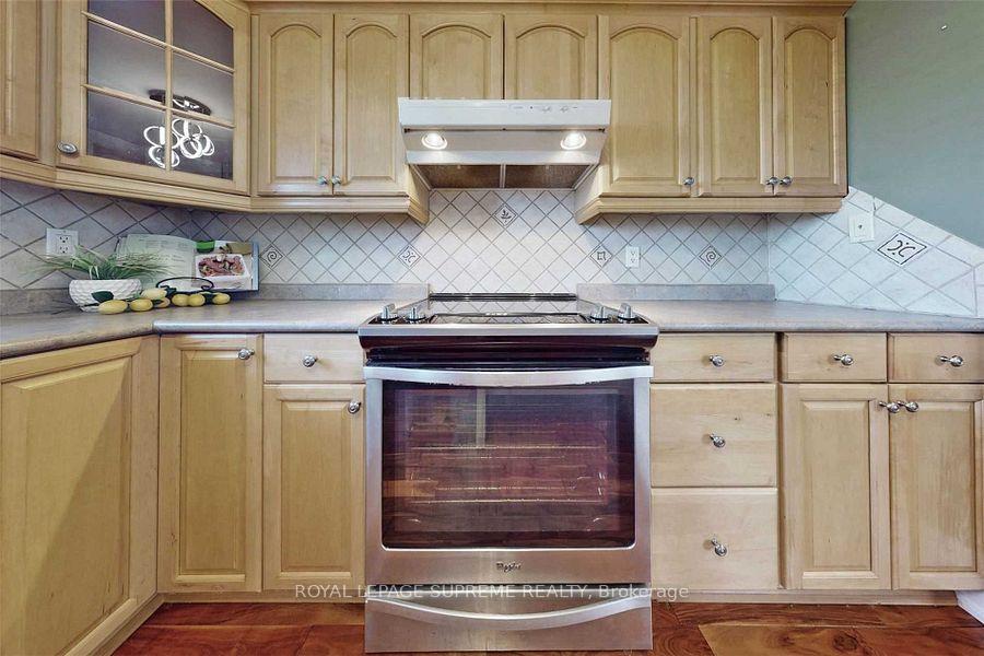 216 Silverthorn Avenue Main & Second Floor