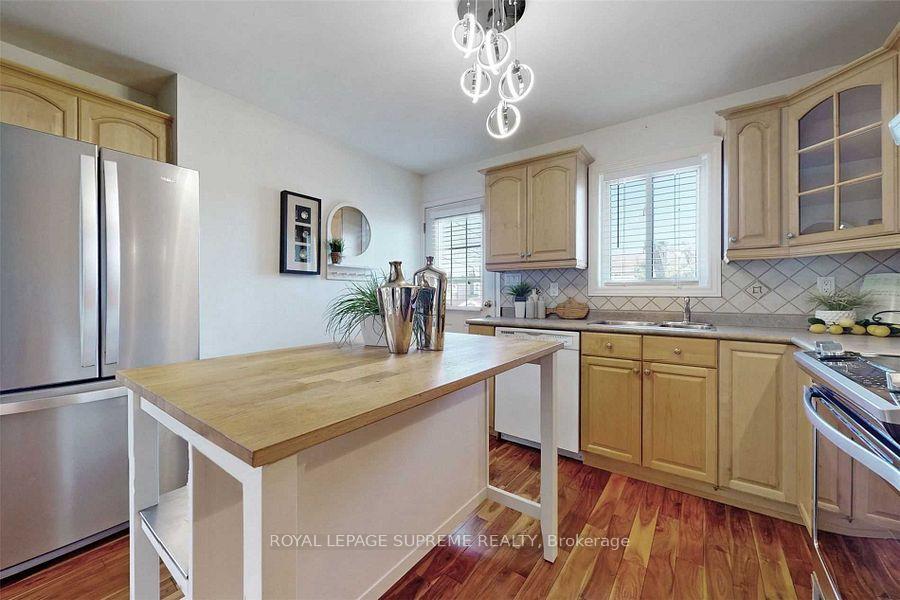 216 Silverthorn Avenue Main & Second Floor