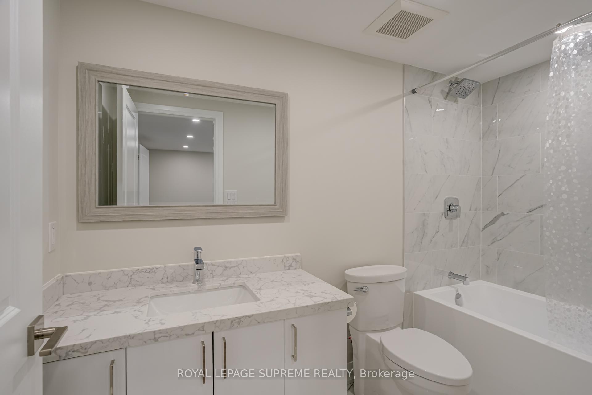 83 Clairton Crescent