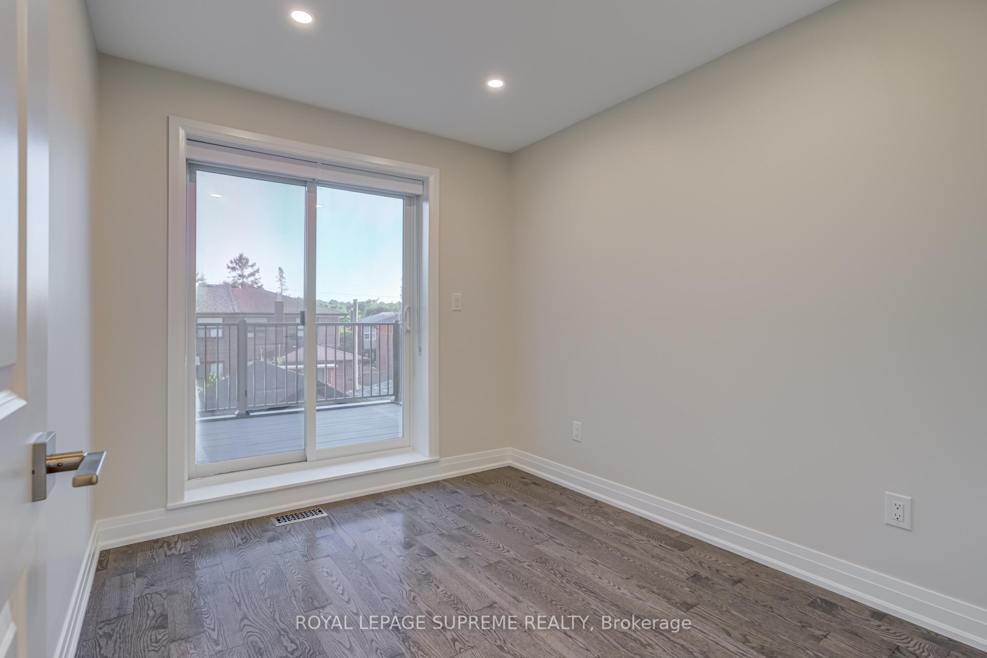 83 Clairton Crescent