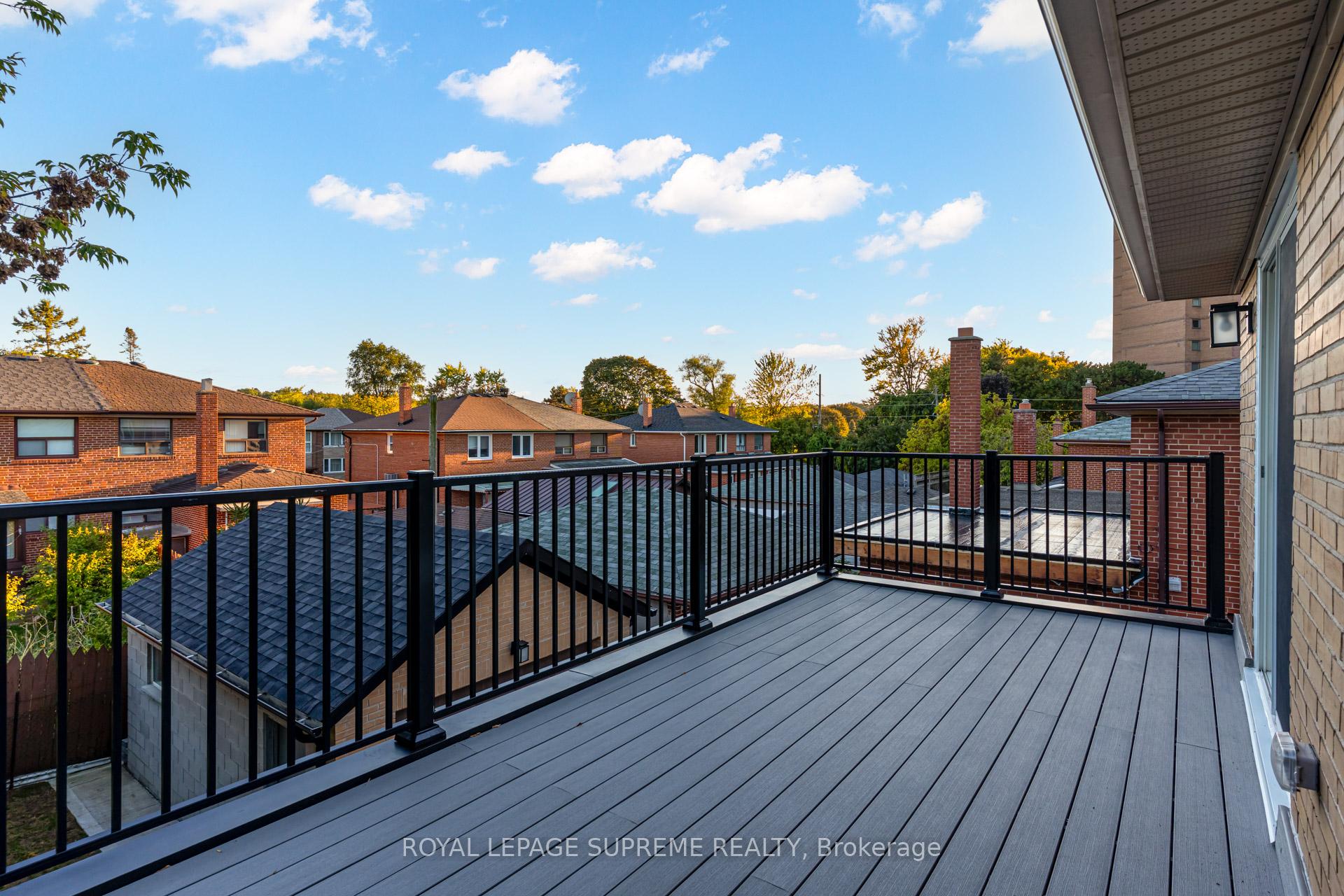 83 Clairton Crescent