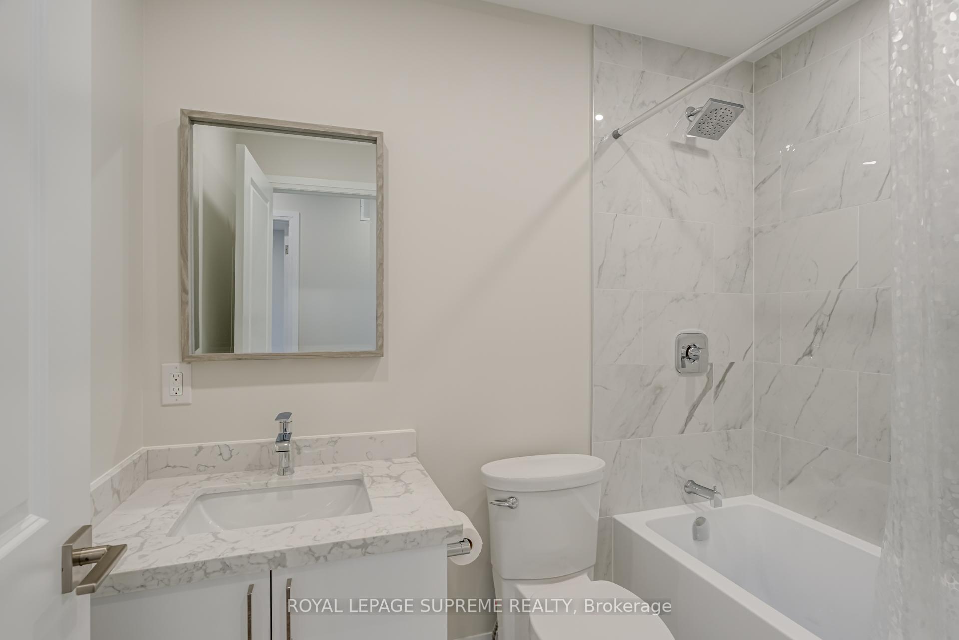 83 Clairton Crescent