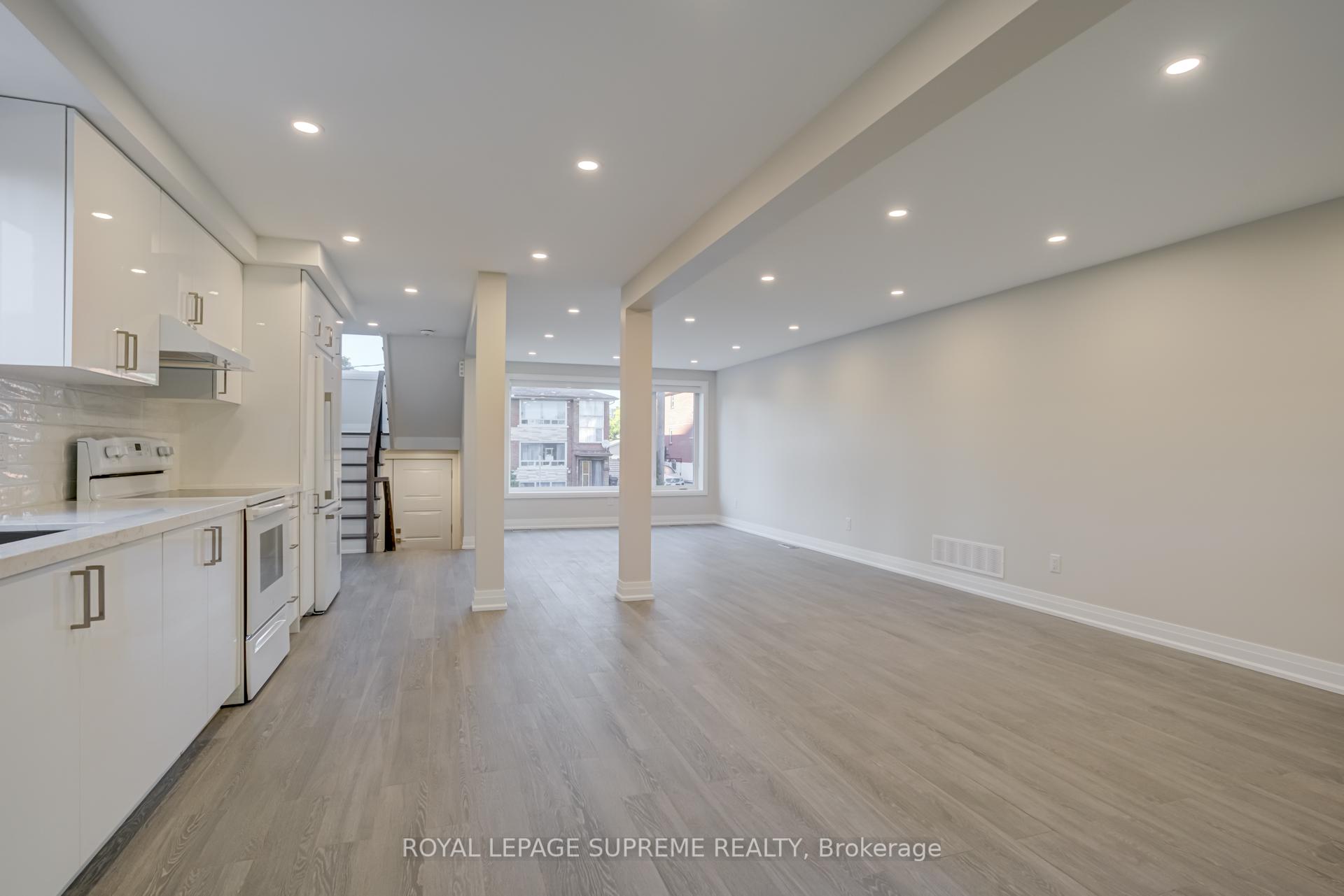 83 Clairton Crescent