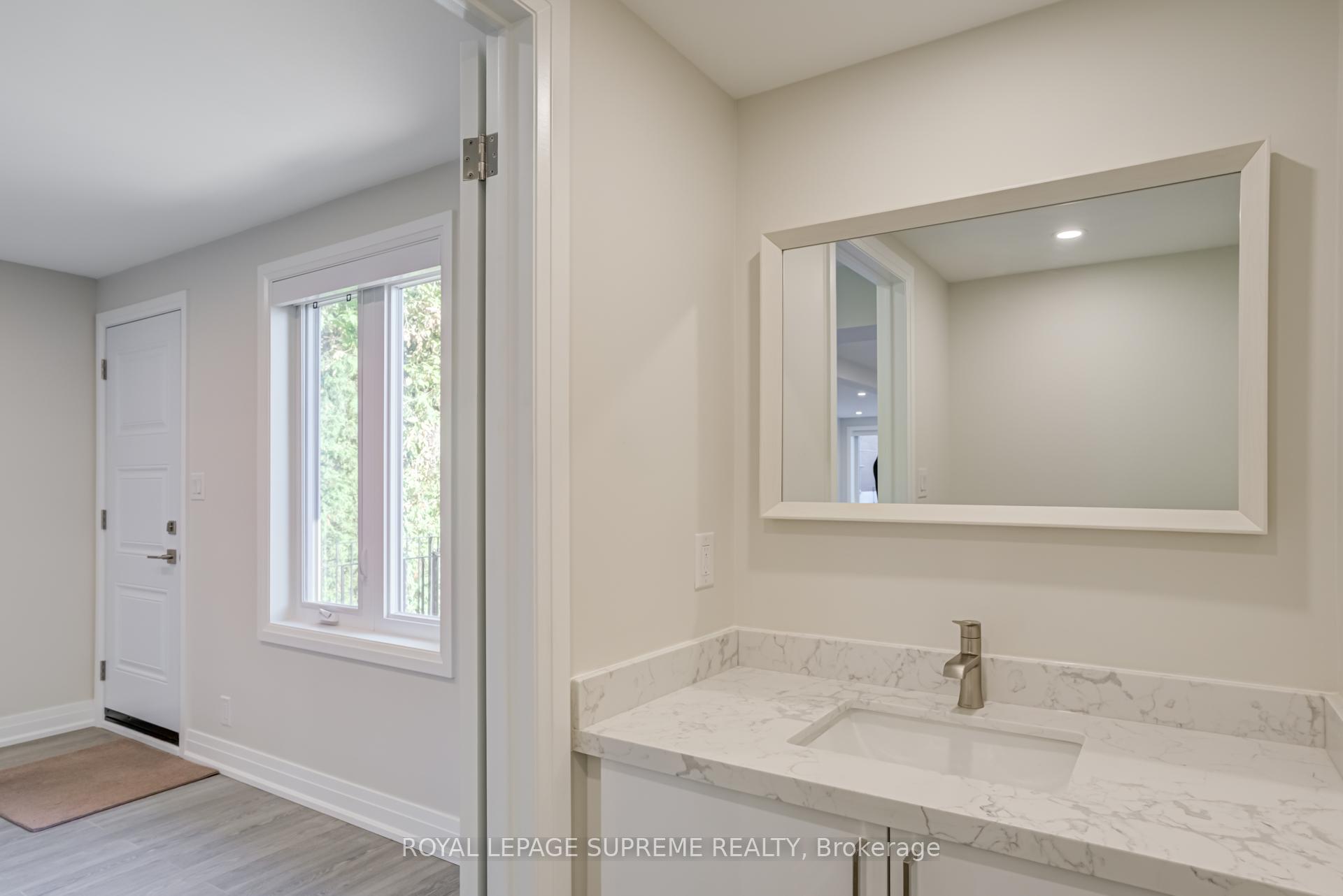 83 Clairton Crescent