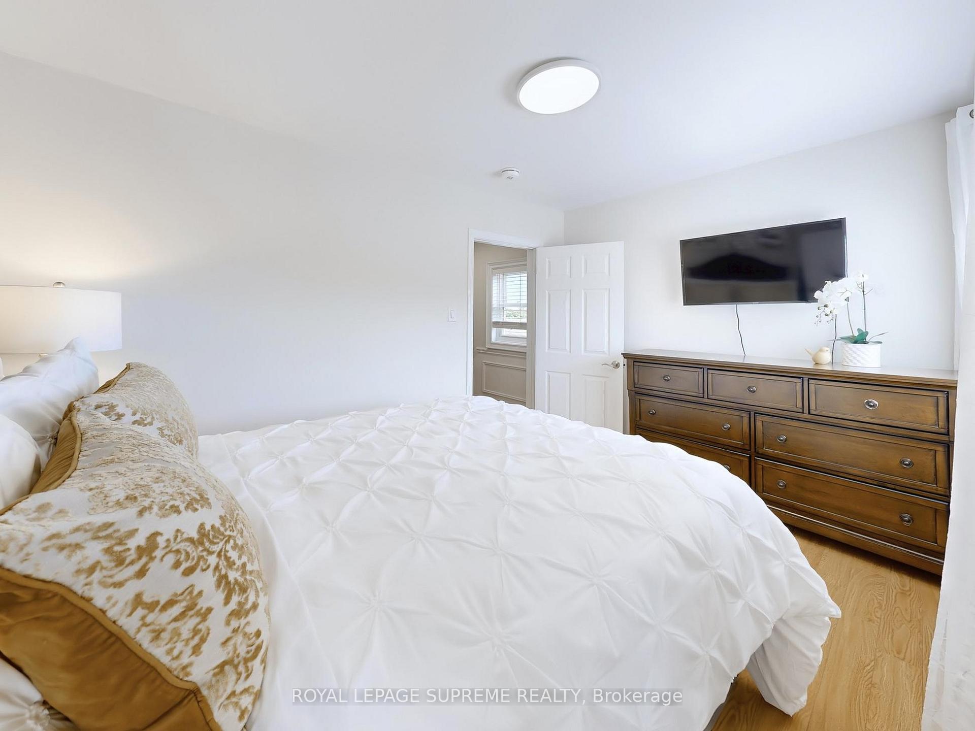 310 Nairn Avenue, Toronto W03