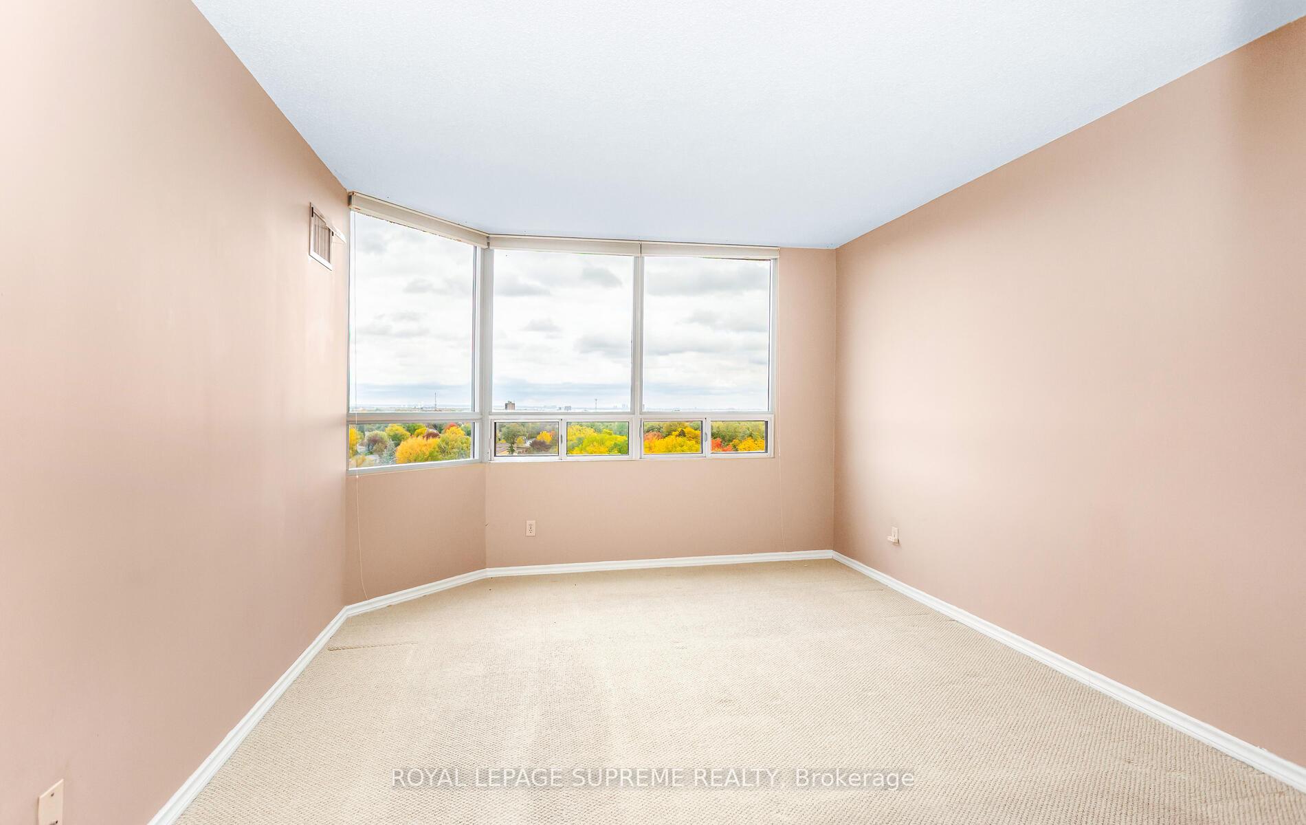 310 Mill Street 1110, Brampton Unit: 1110