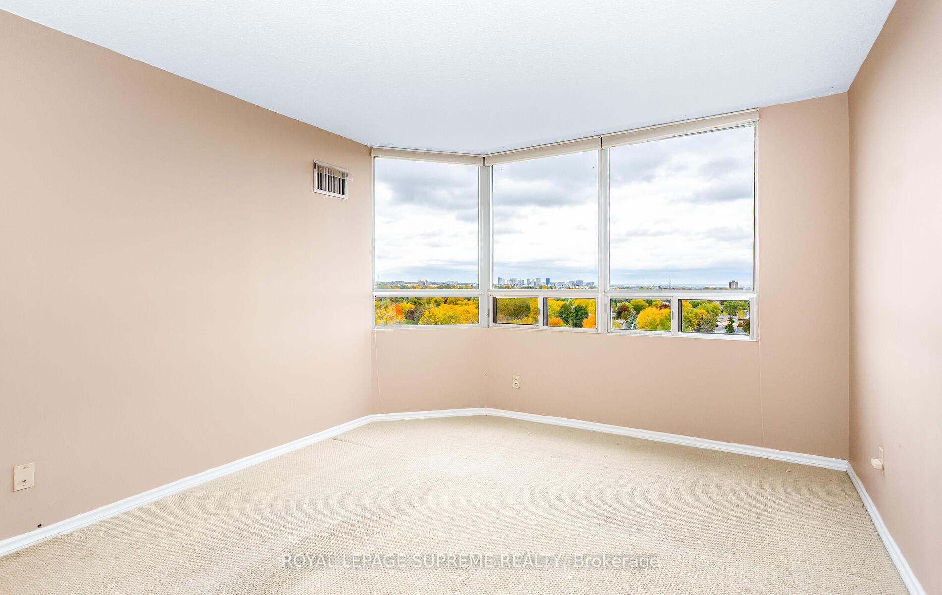 310 Mill Street 1110, Brampton Unit: 1110