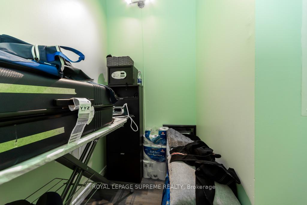 1600 Keele Street 1103, Toronto W03 Unit: 1103