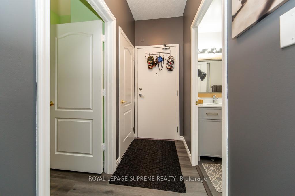 1600 Keele Street 1103, Toronto W03 Unit: 1103