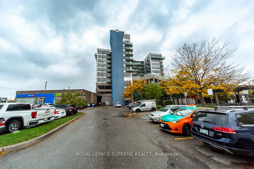 1600 Keele Street 1103, Toronto W03 Unit: 1103