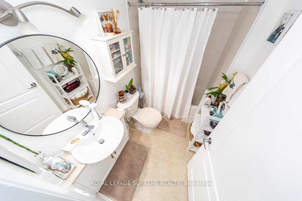 1600 Keele Street 706, Toronto W03 Unit: 706