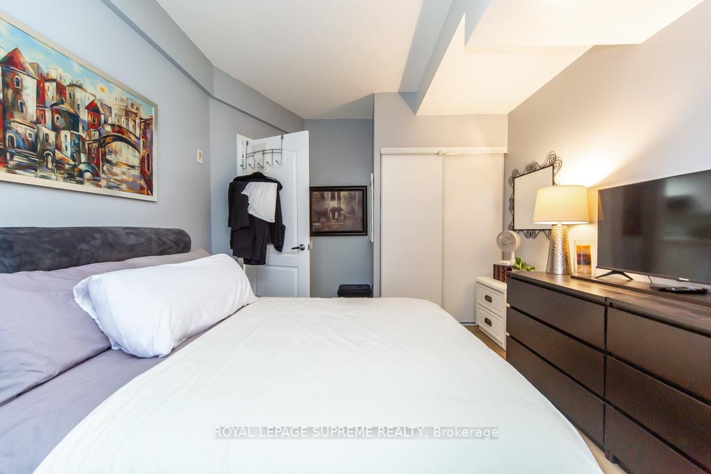 1600 Keele Street 706, Toronto W03 Unit: 706