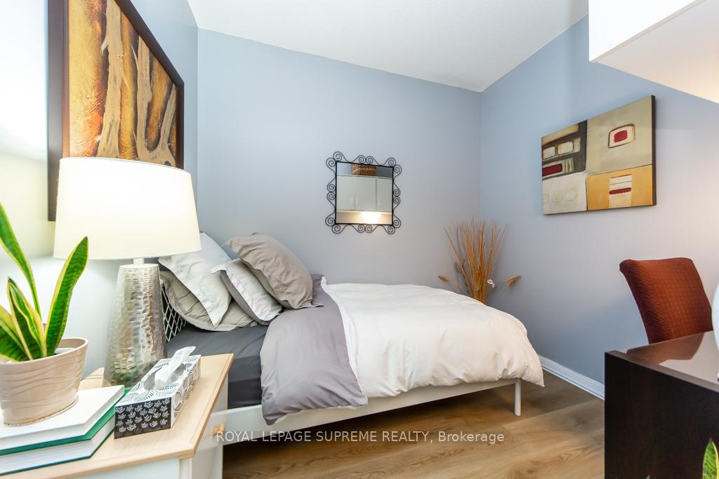 1600 Keele Street 706, Toronto W03 Unit: 706