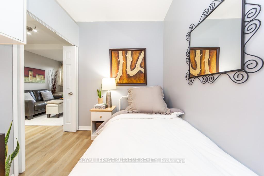 1600 Keele Street 706, Toronto W03 Unit: 706