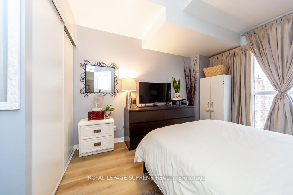 1600 Keele Street 706, Toronto W03 Unit: 706