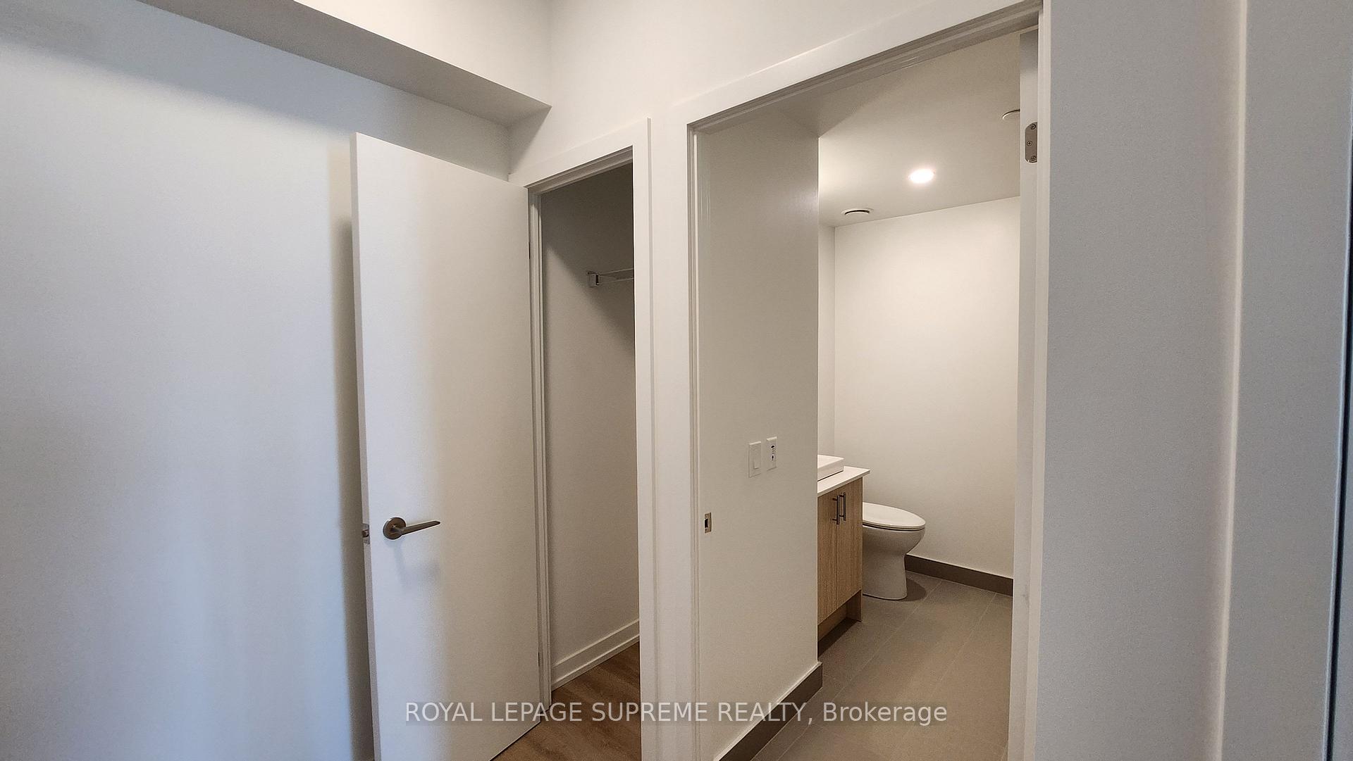 1195 The Queensway Avenue 419