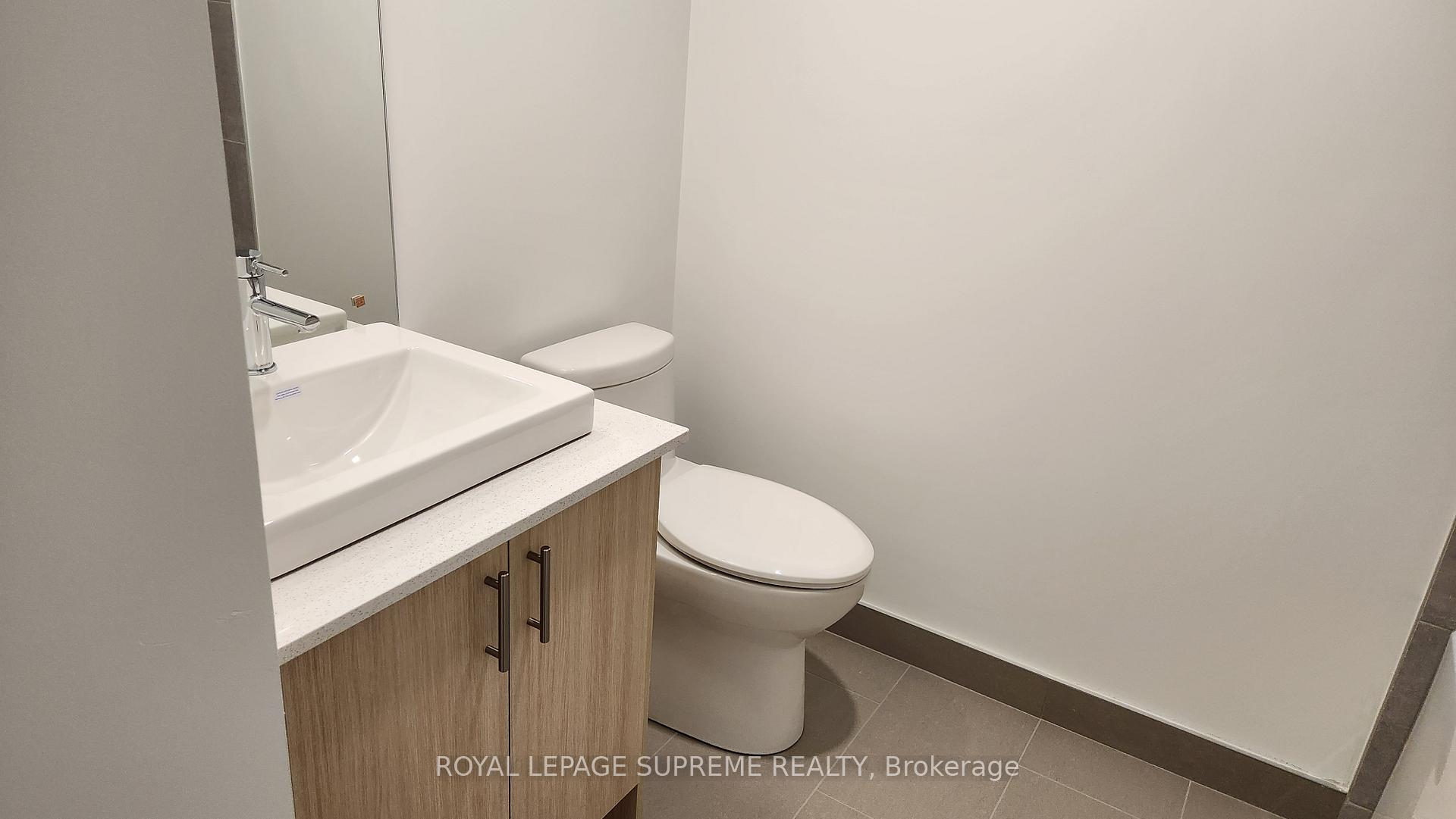 1195 The Queensway Avenue 419