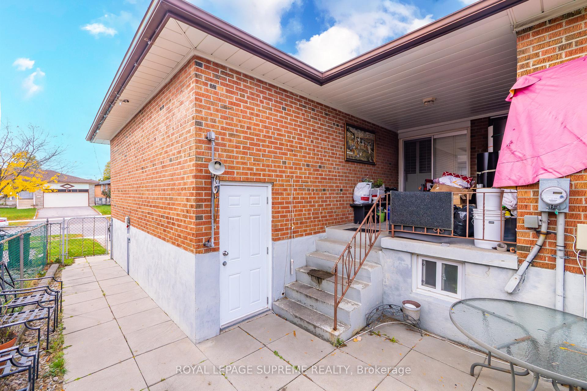 50 Wheelwright Crescent