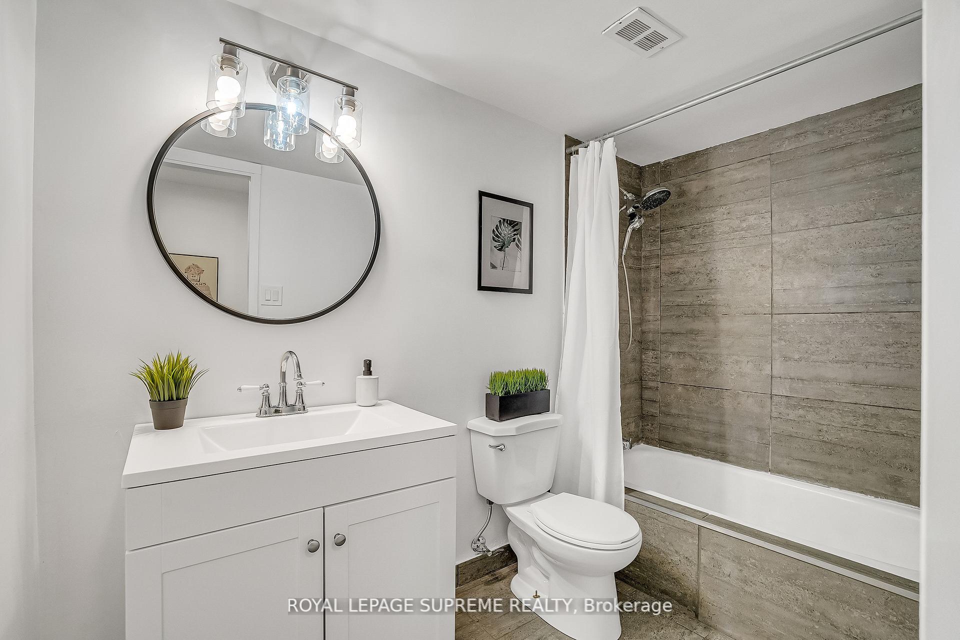 85 Emmett Avenue 1202