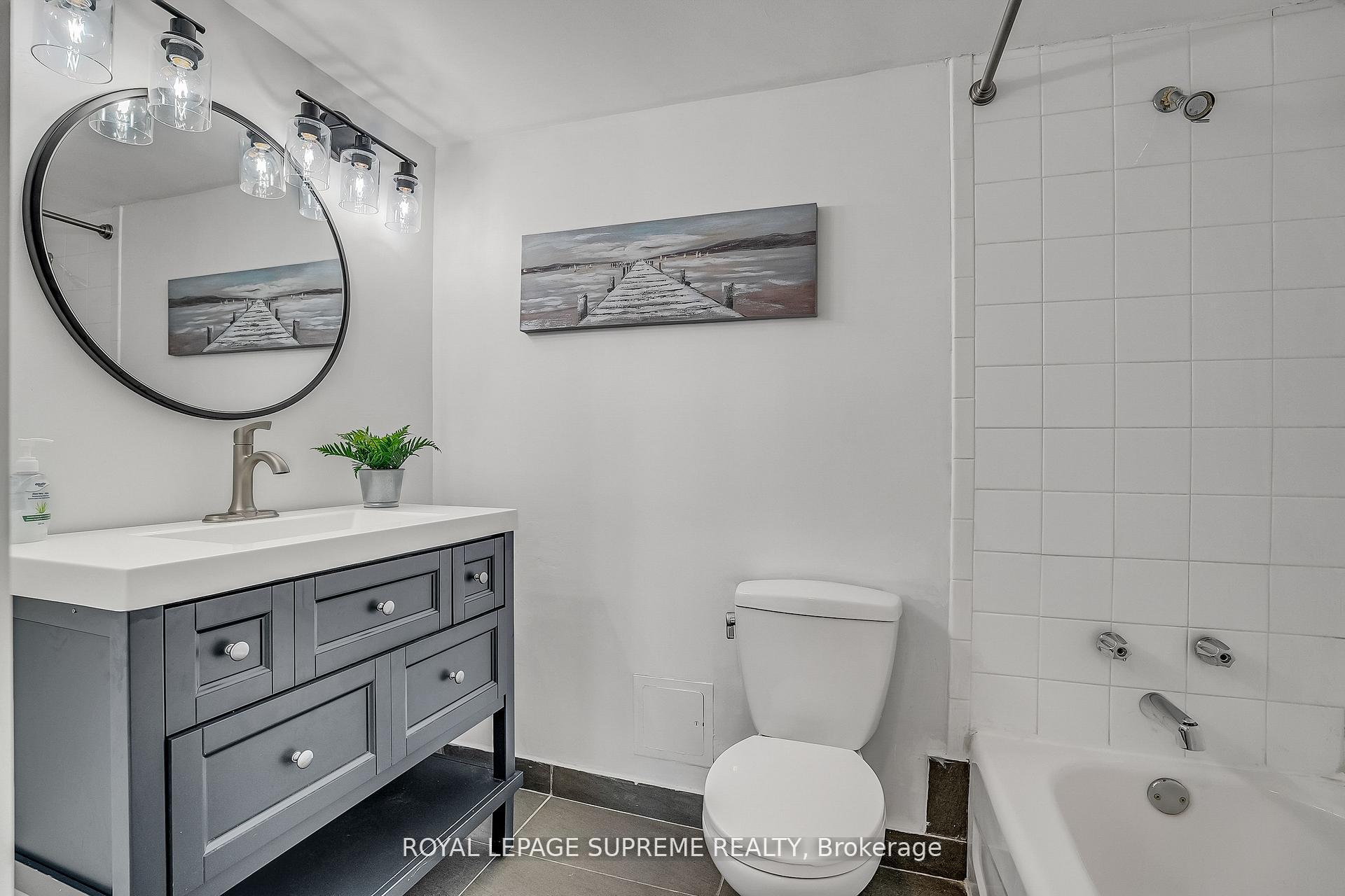 85 Emmett Avenue 1202