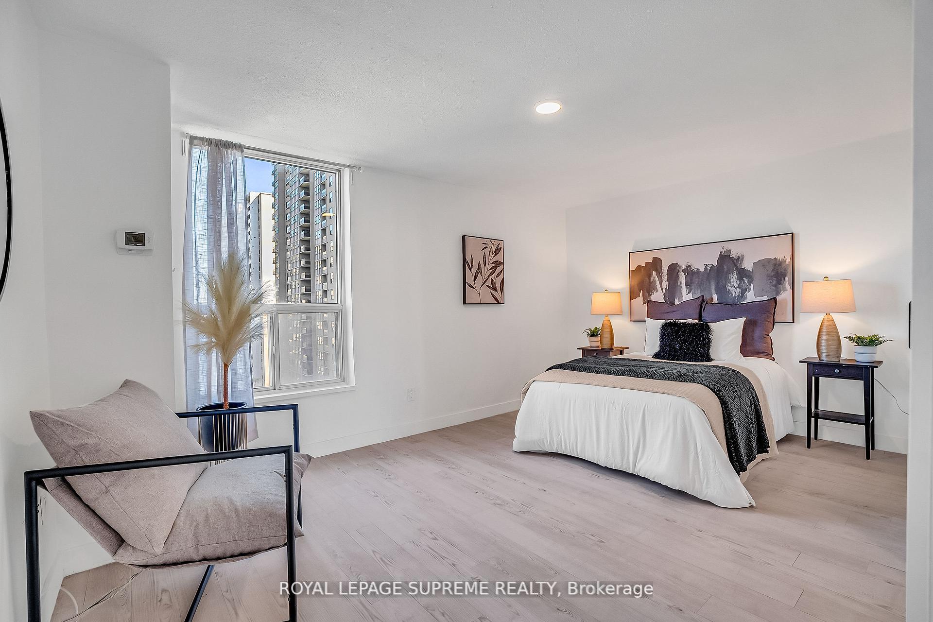 85 Emmett Avenue 1202