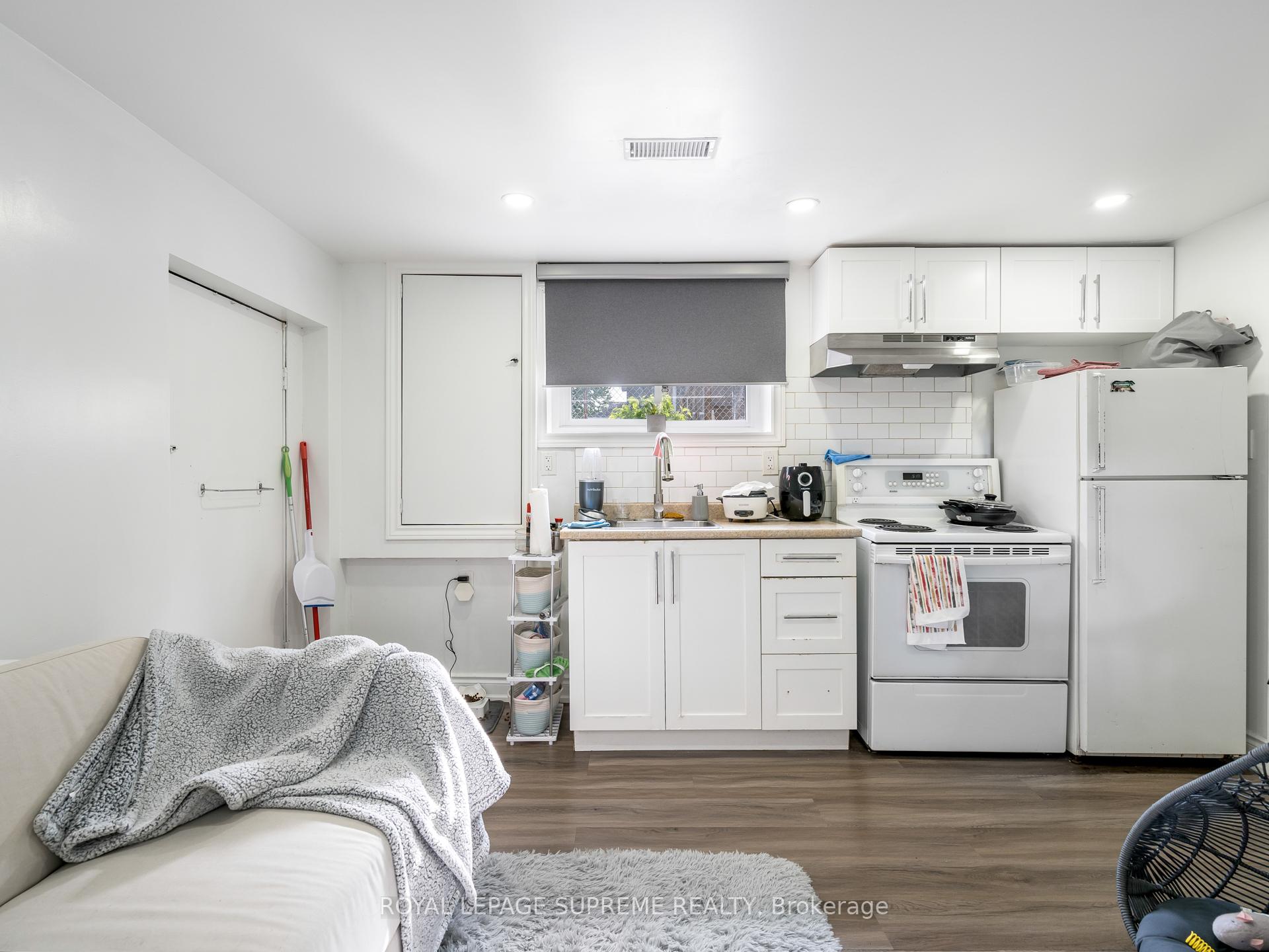 40 Cartwright Avenue