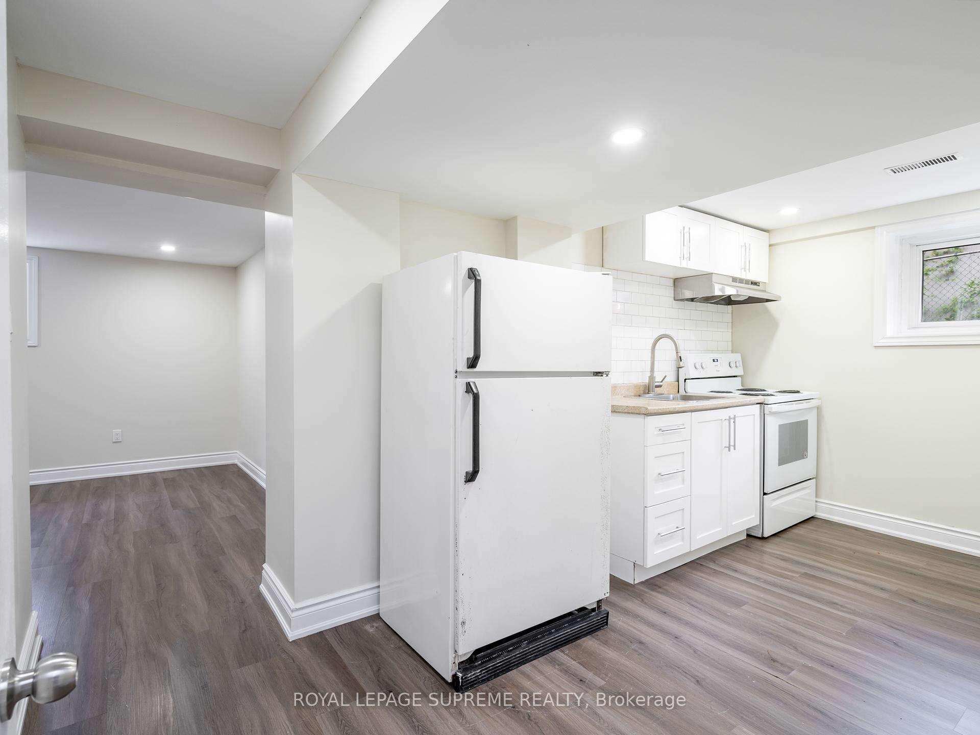 40 Cartwright Avenue