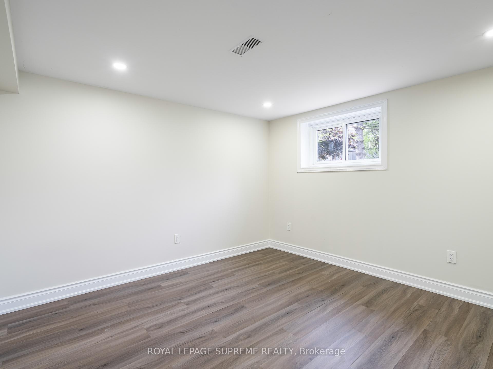 40 Cartwright Avenue