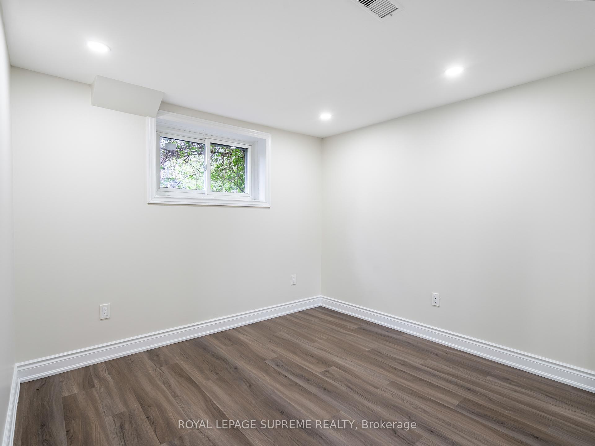 40 Cartwright Avenue