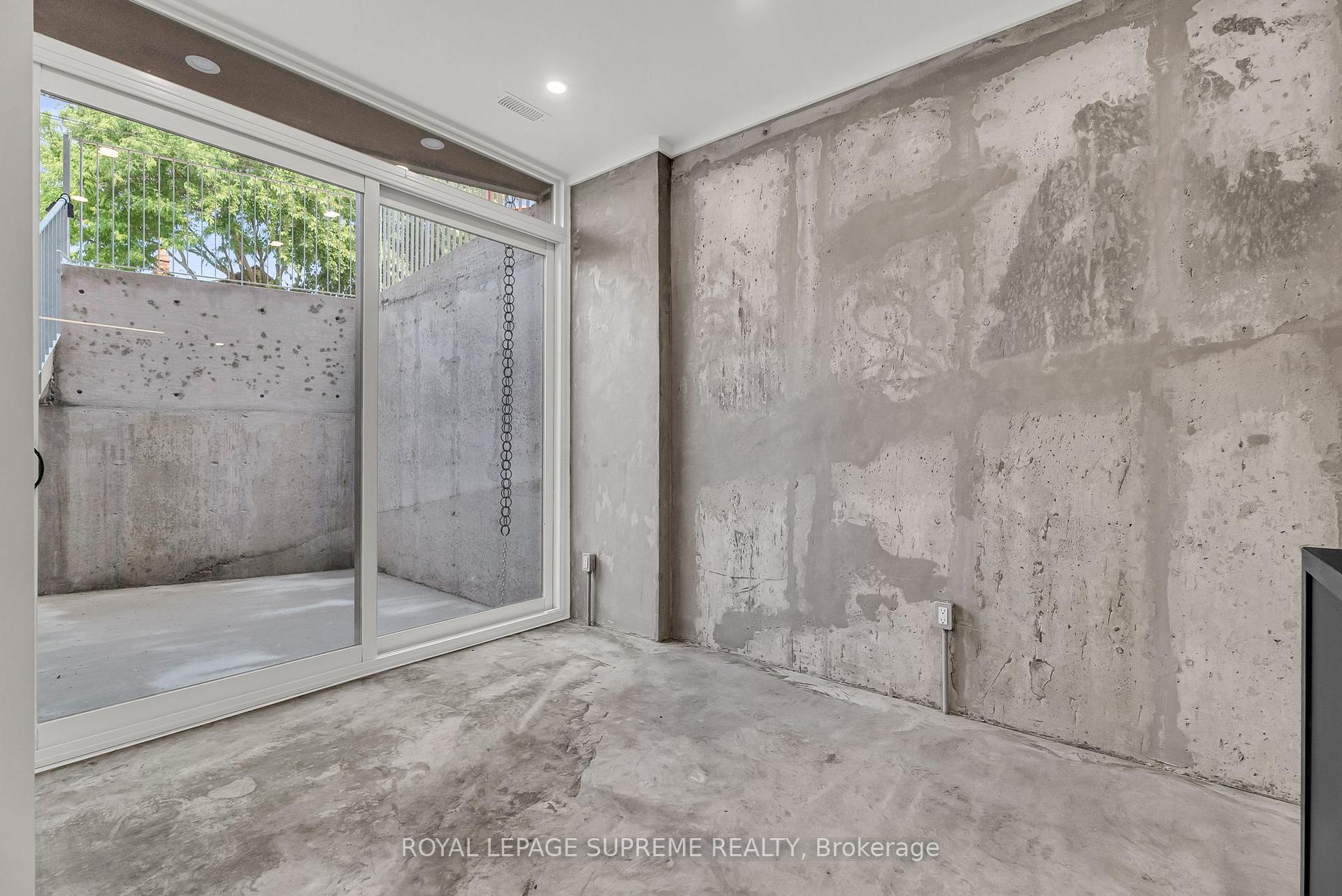 101 Bernice Crescent 1