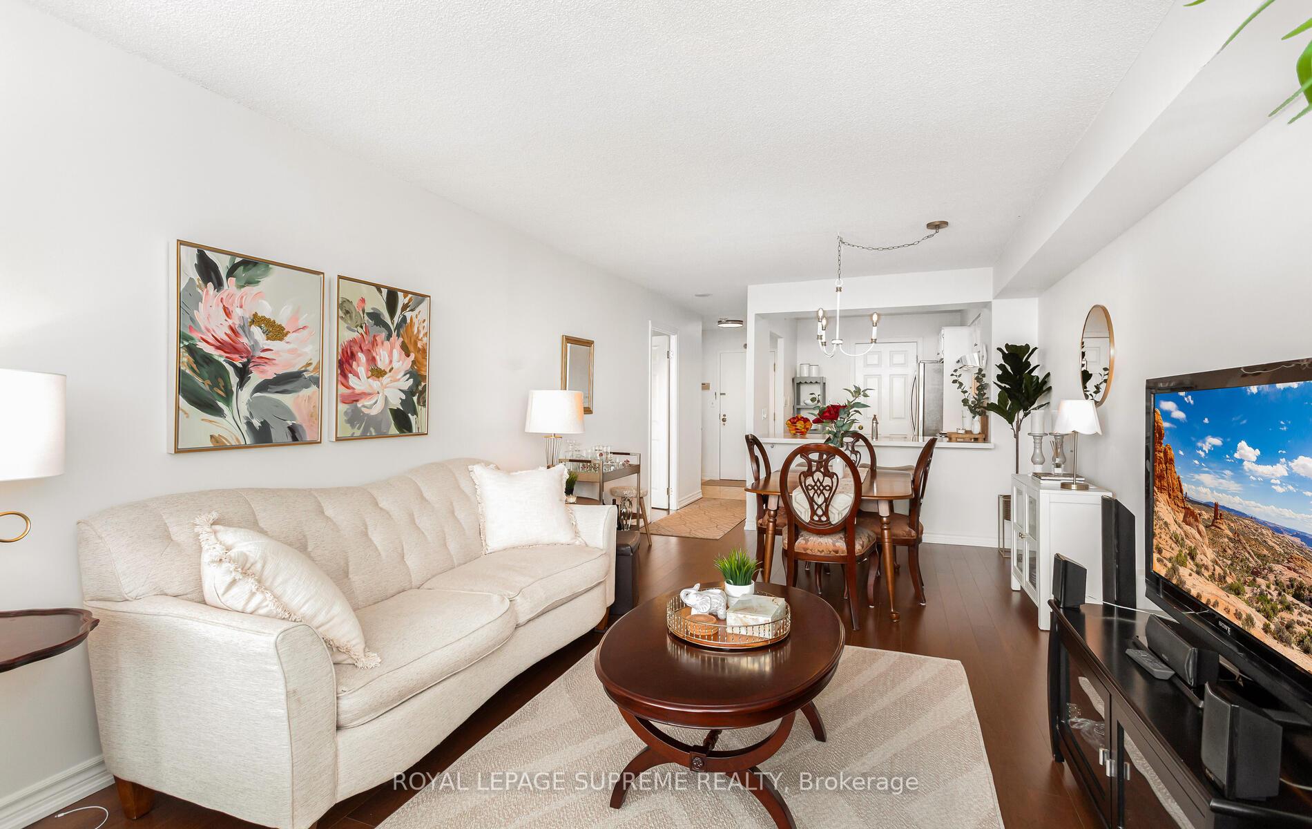 1 Aberfoyle Crescent 1007