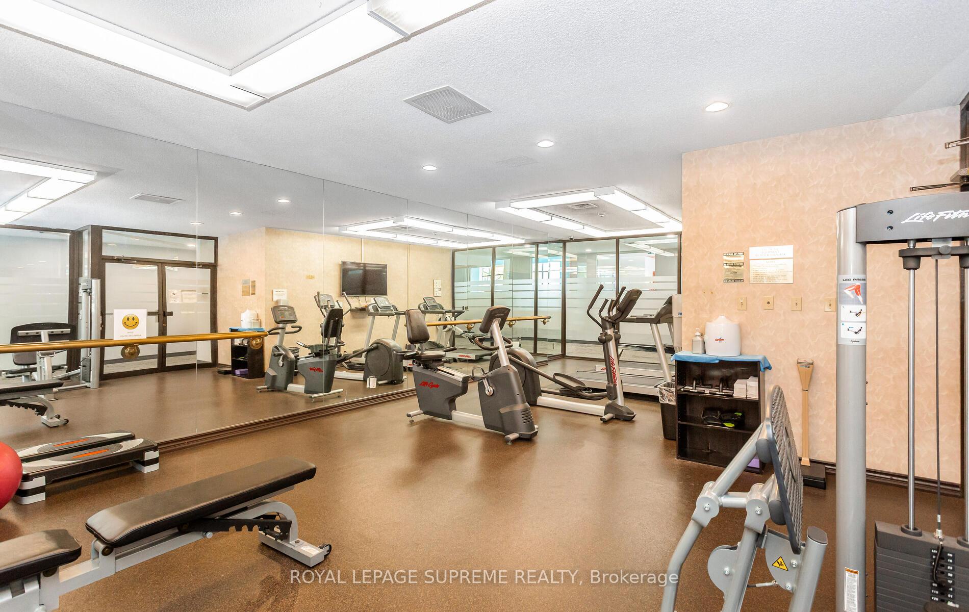 1 Aberfoyle Crescent 1007